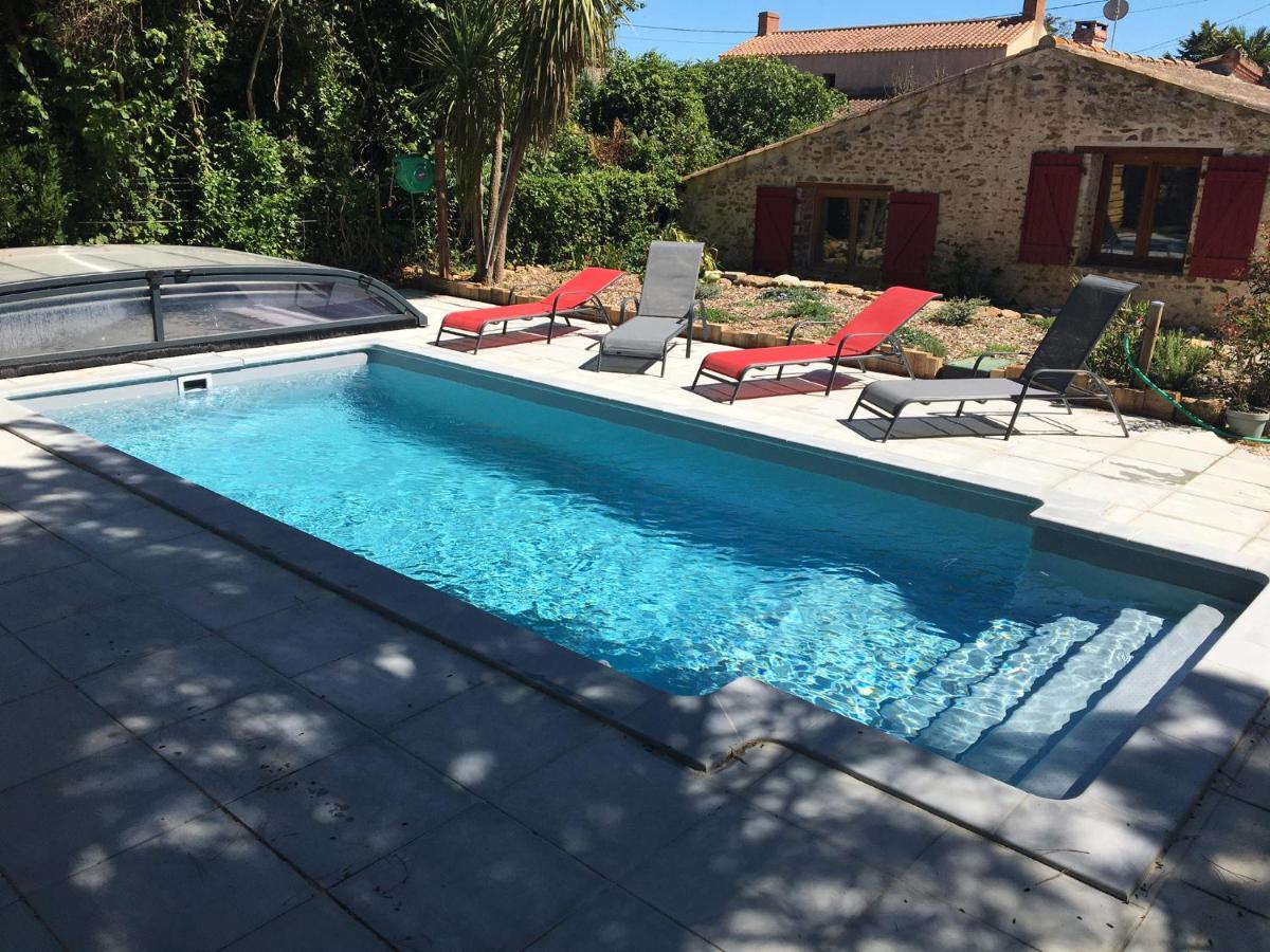 Le Clos De La Viniere ฌาร์ด-ซัวร์-แมร์ ภายนอก รูปภาพ